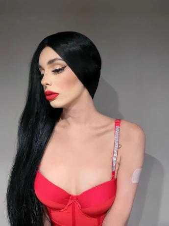 Dania Fem — 2 / 12