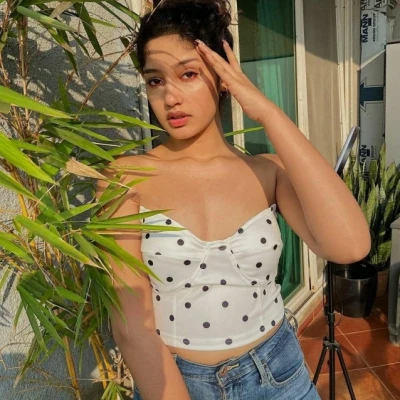 Honey, Escort, Mumbai