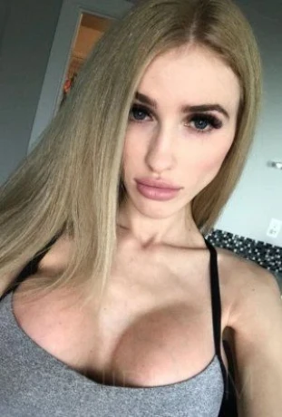Isabella — 1 / 10