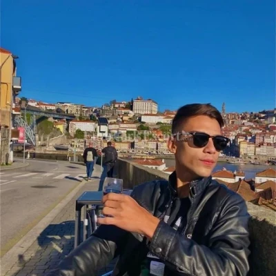 Carlos, Escort, Dubai