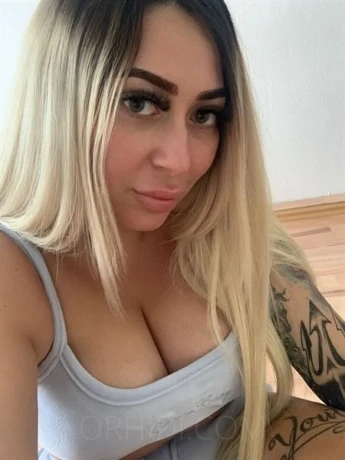 Deutsche Mina - 100% Original Fotos — 6 / 10