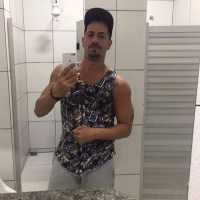 Victor, Escort, Alicante