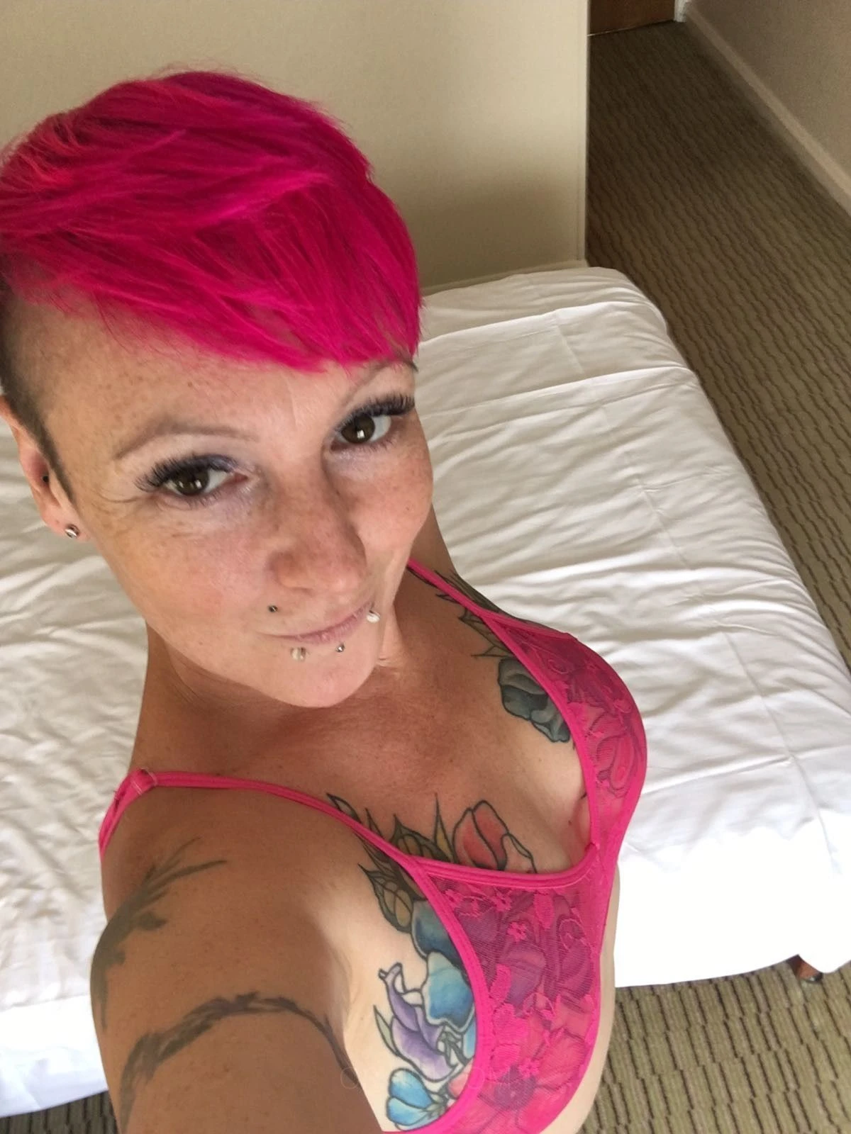 Lydia_Horn, Escort, Leeds