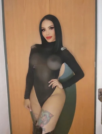 Monserrat Alarcon — 6 / 12