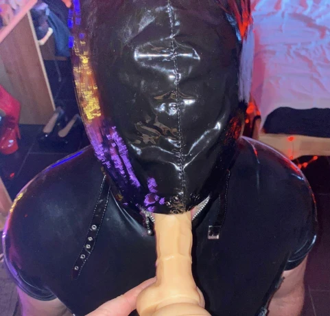 Michelle — 13 / 15