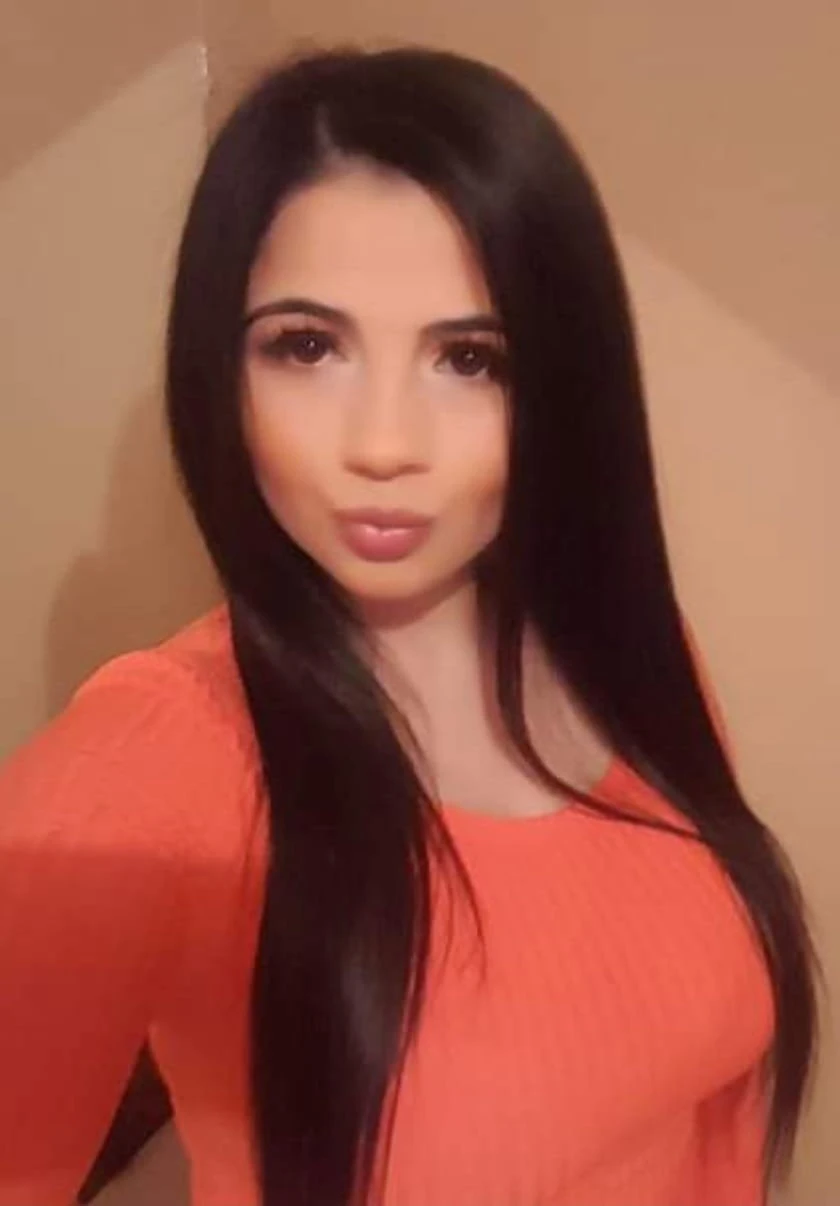 Hotkiara — 2 / 3