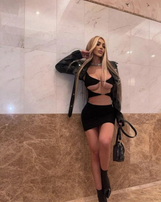 Jodie — 3 / 5