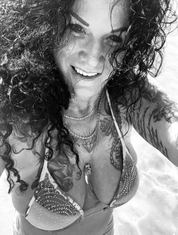 Deutsche Cora — 13 / 17