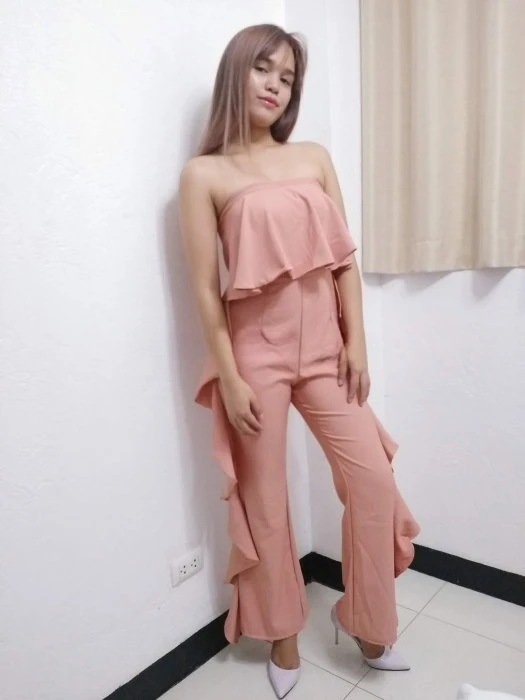 Reina, Escort, Singapore