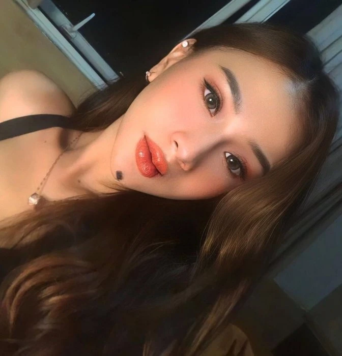 Queen, Escort, Jakarta