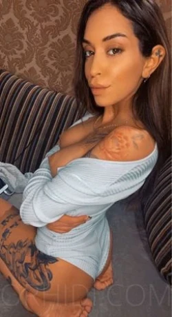 Skinny Girl 18+ Gizem — 10 / 23