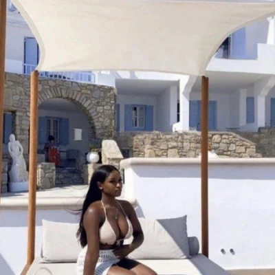 Aviwe, Escort, Istanbul