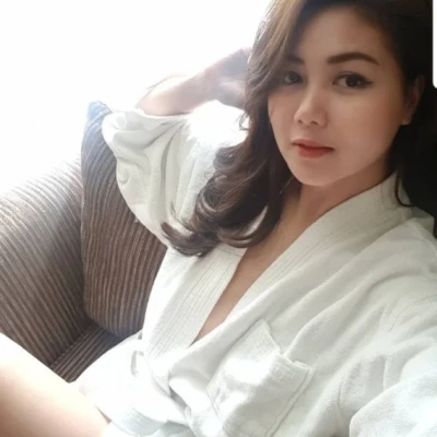 Gwen, Escort, Singapore