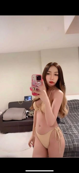 Maya Shemale — 4 / 8