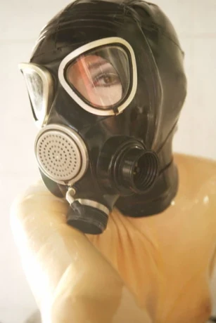 Mistress Fedora Studio Atelier Du Bon — 22 / 24