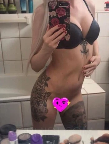 Deutsche Dame für Neuanfänger (echt/privat/diskret) — 8 / 23