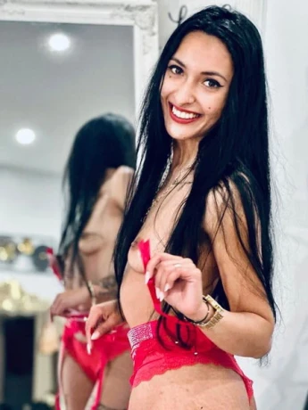 Lora Partygirl 18 — 3 / 12