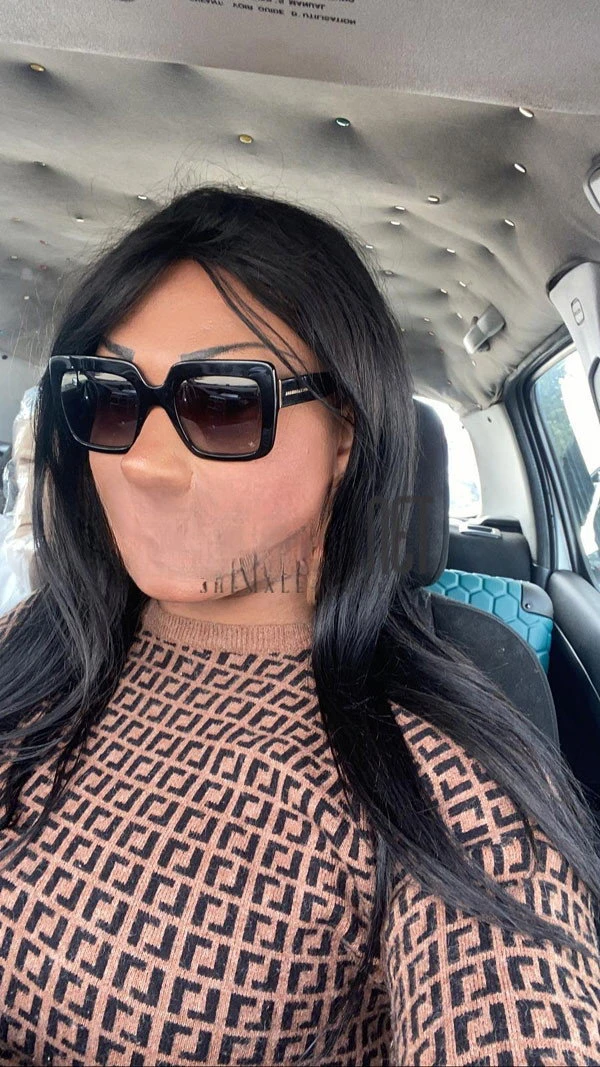 Camila Cubana — 6 / 9