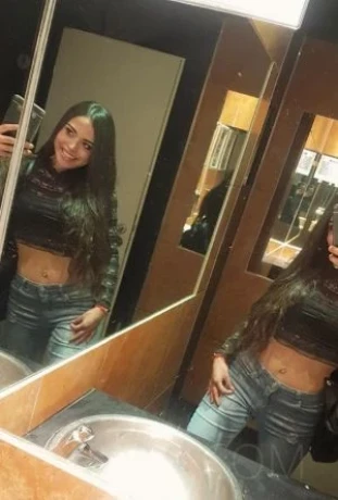 Dafne Real — 5 / 7