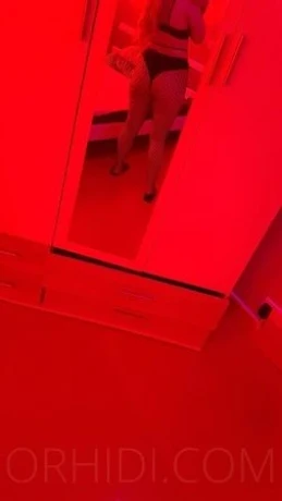 Kamy - Eroscenter in Neunkirchen — 2 / 3
