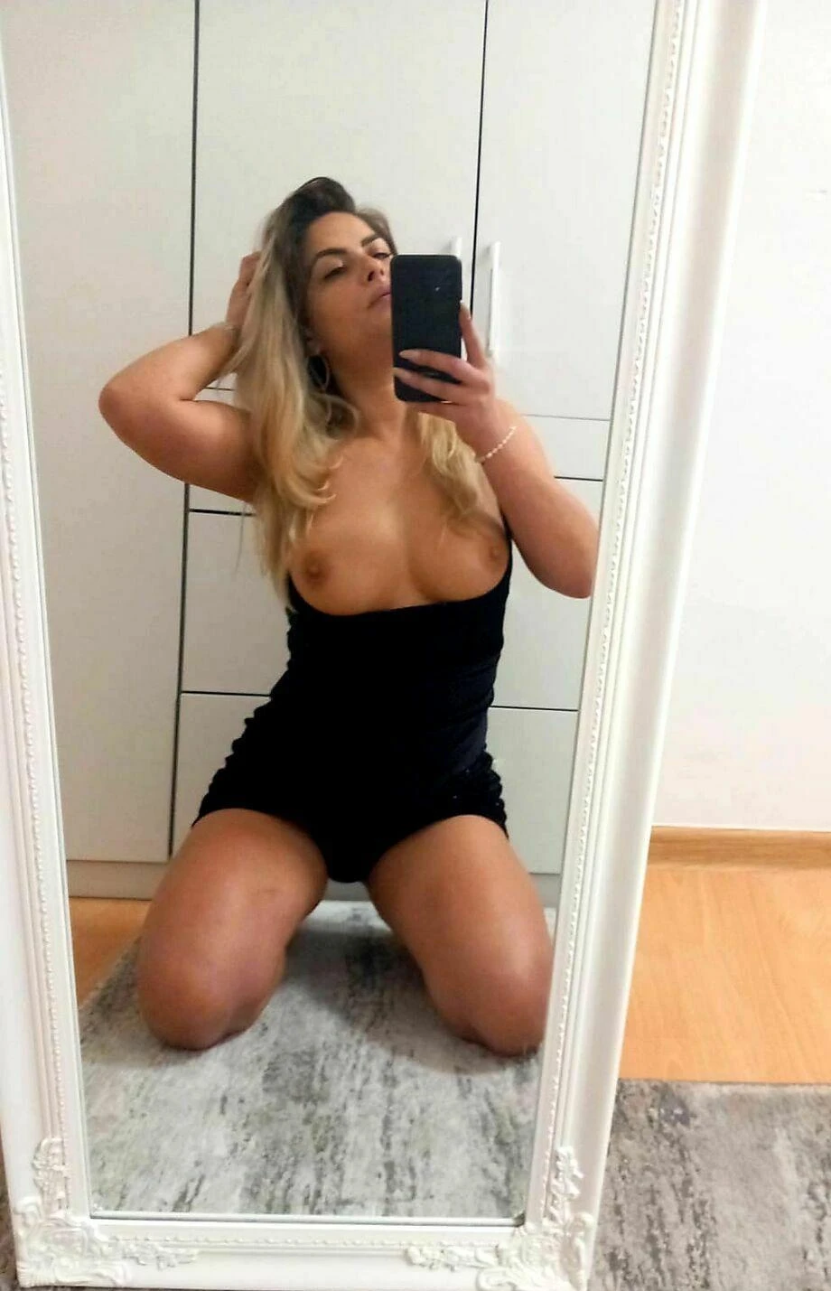 Vanesa — 2 / 5
