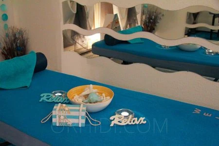 MASSAGE-WELTEN — 4 / 12
