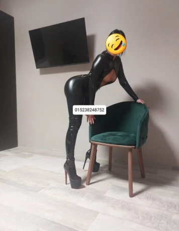 Nicole NEU — 8 / 9