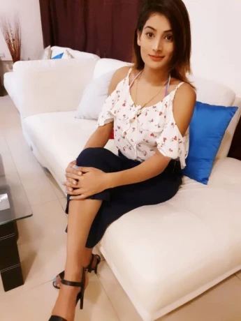 Mishaal Student — 2 / 5