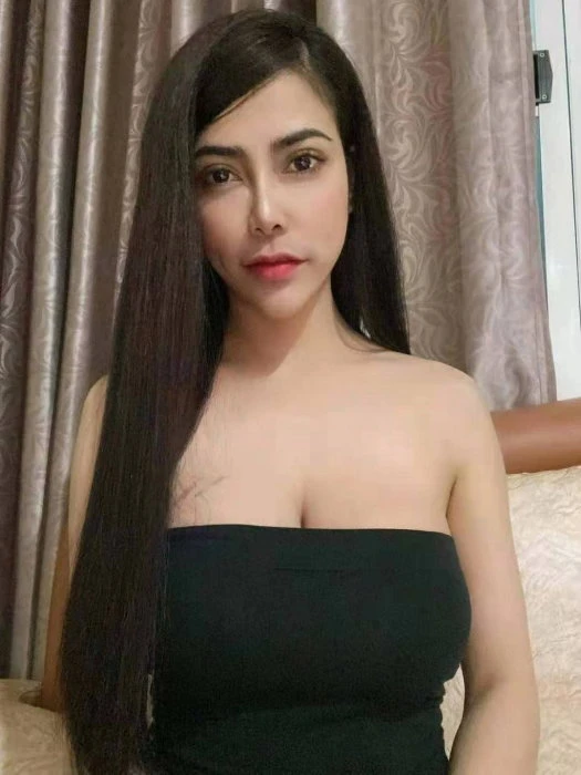 Anna, Escort, Budva