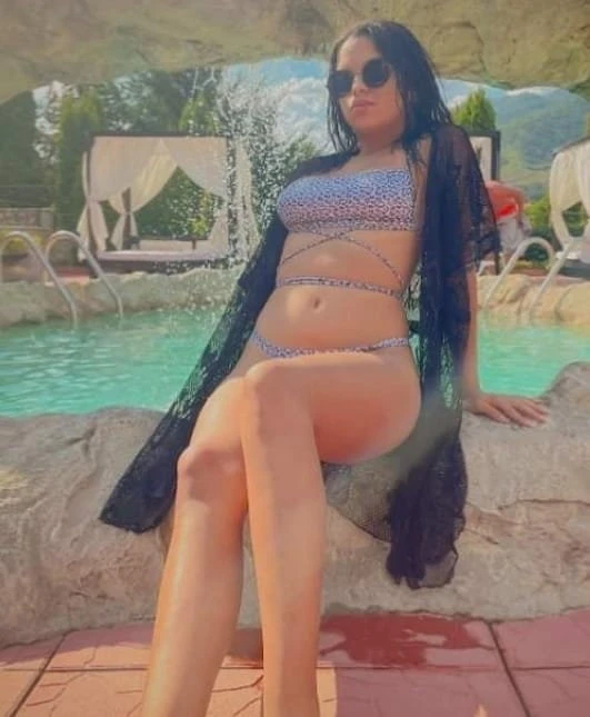 Aneliya8, Escort, Bielefeld