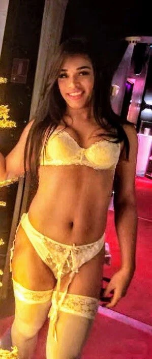 Thaissa Mendes — 7 / 8