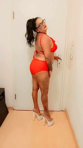 Veronika — 4 / 6