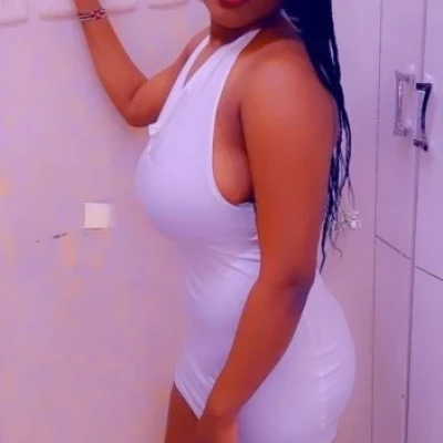 Eva Abby, Escort, Riyadh