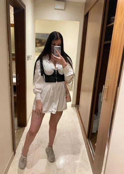 Sandra — 6 / 8