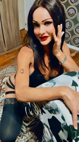 Bruna Mendes — 2 / 5