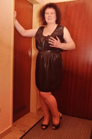 Lady Mara — 7 / 12