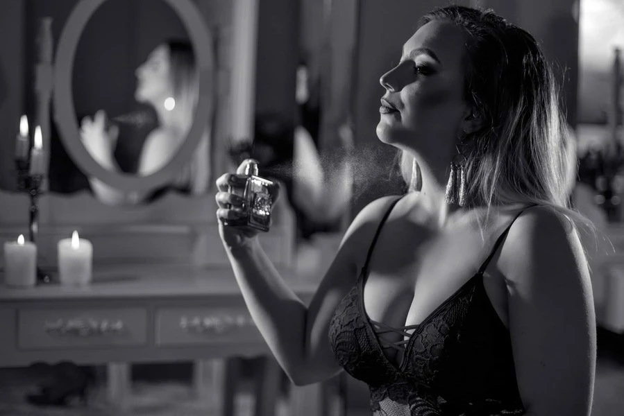 Amara, Escort, Dusseldorf