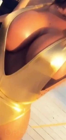 Andrea Sweet — 2 / 5