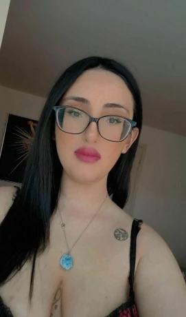 Casandra New — 2 / 4