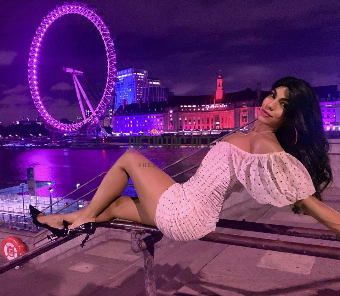 Miss Bella Angel — 16 / 41
