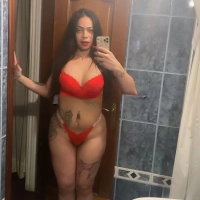 Yasmin, Escort, Vilar de Barrio