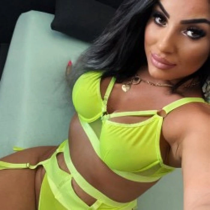 Eva, Escort, Thun