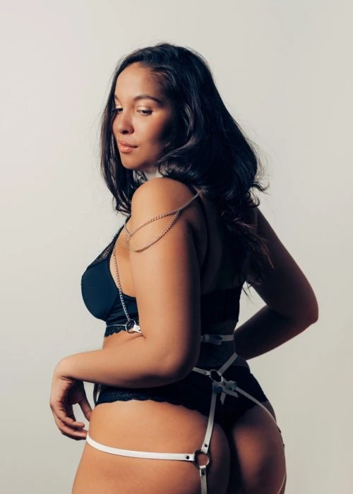May, Escort, Zurich