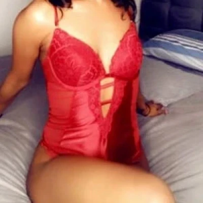 Chloe, Escort, Leeds