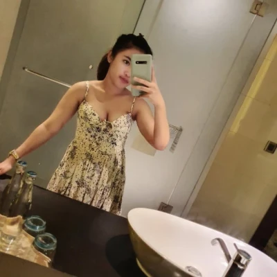 Julie, Escort, Singapore