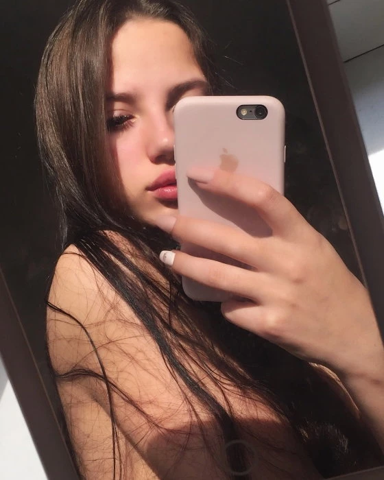 Nikol — 3 / 5