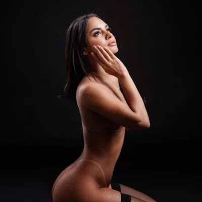 Naomi, Escort, Milan