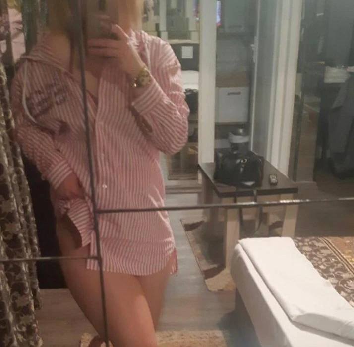 Victoria, Escort, Bursa