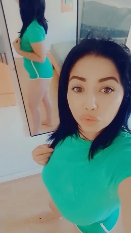 Gina Escort — 2 / 3