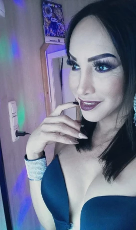 Ts Alexandra — 2 / 7